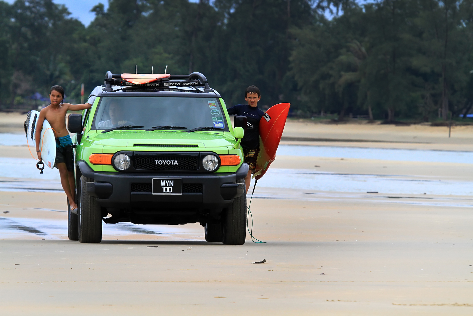 Back to the point after a wave., Cherating