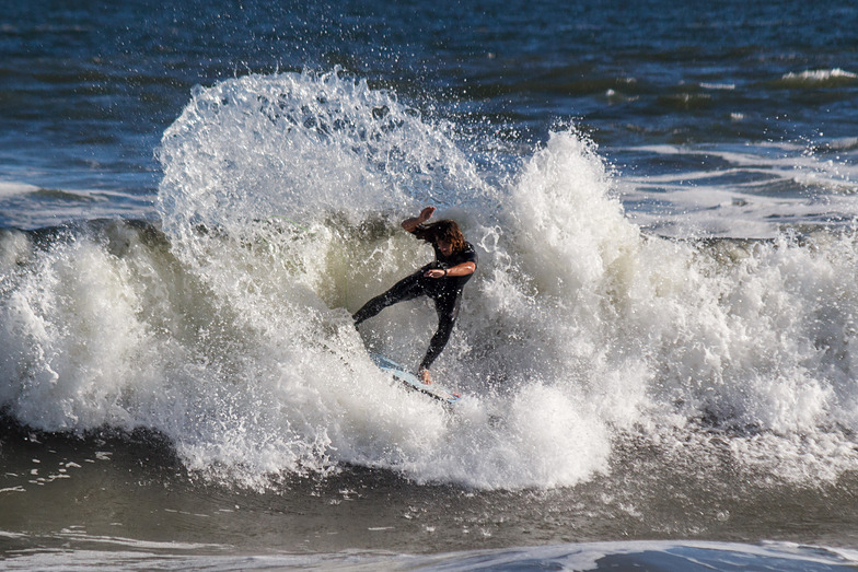 La Barra surf break