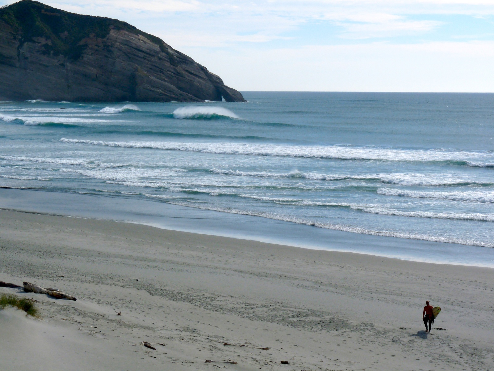 Cyclone Pam swell -day 2, Wharariki Beach