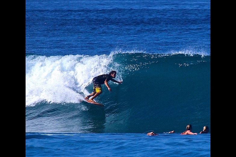 Pantai Pisin