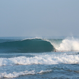 Nice little tube, North Jetty (Hikkaduwa)