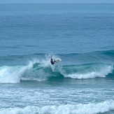 Short period easterly swell, Wainui Beach - Whales