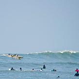 V4 Outrigger Canoe surfing Lima Peru, Makaha