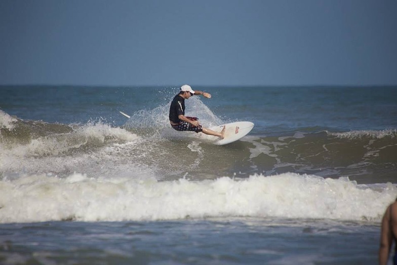 Cartagena - Jetty surf break