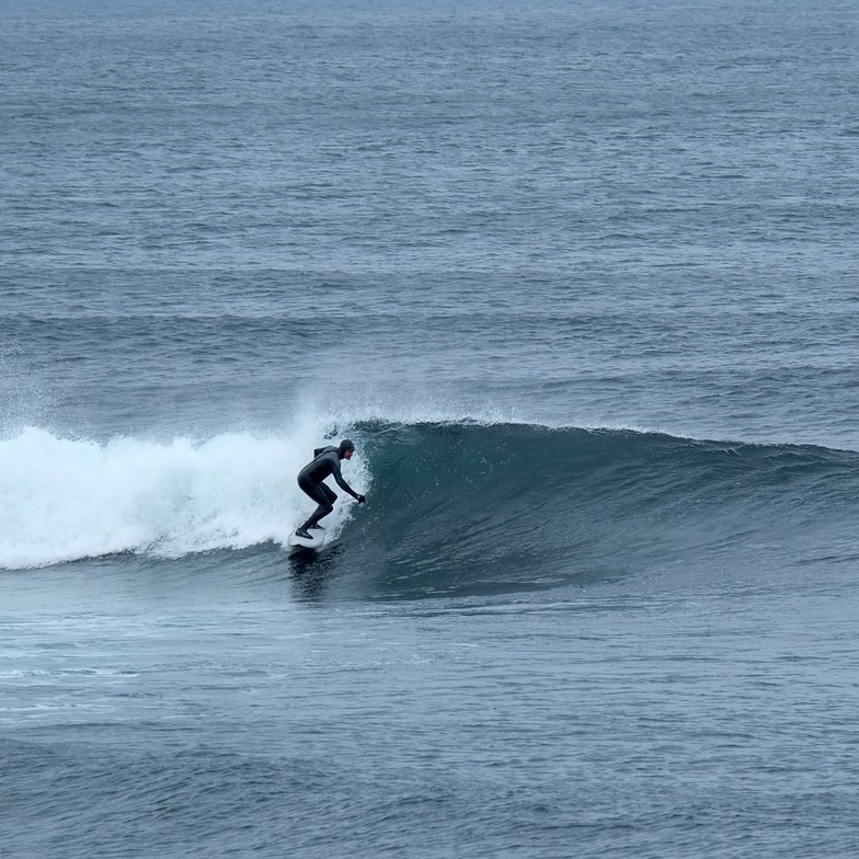 Small, clean swell, Easky Left