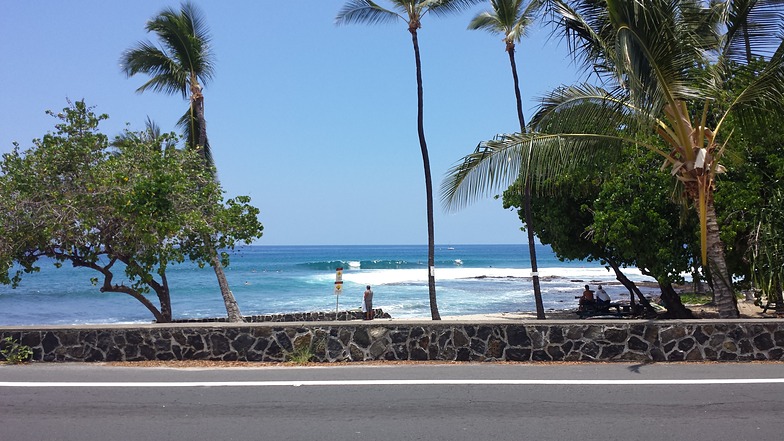 Waiaha Rivermouth / Honls surf break