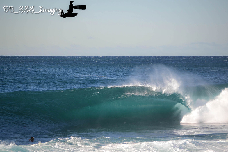 Crisps in the Morning, Cronulla -The Wall