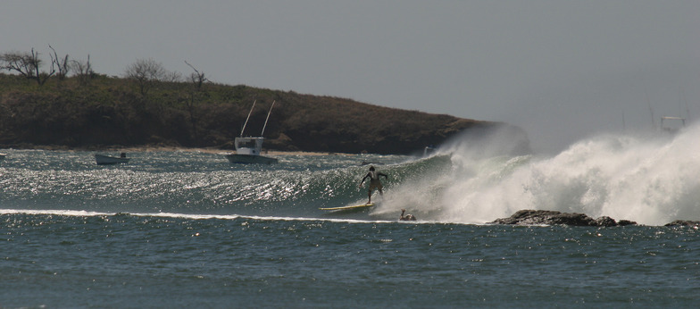 Tamarindo surf break
