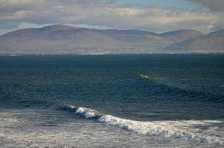 Inch Reefs surf break