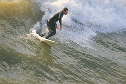 Good surfing day at the pier, Bournemouth Pier photo