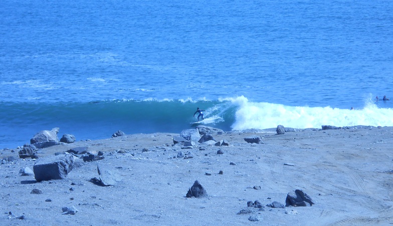 Penarol surf break