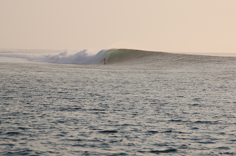 Julian Werts & www.madagascarsurf.com