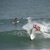 Beach break San Juan, Urbiztondo Beach