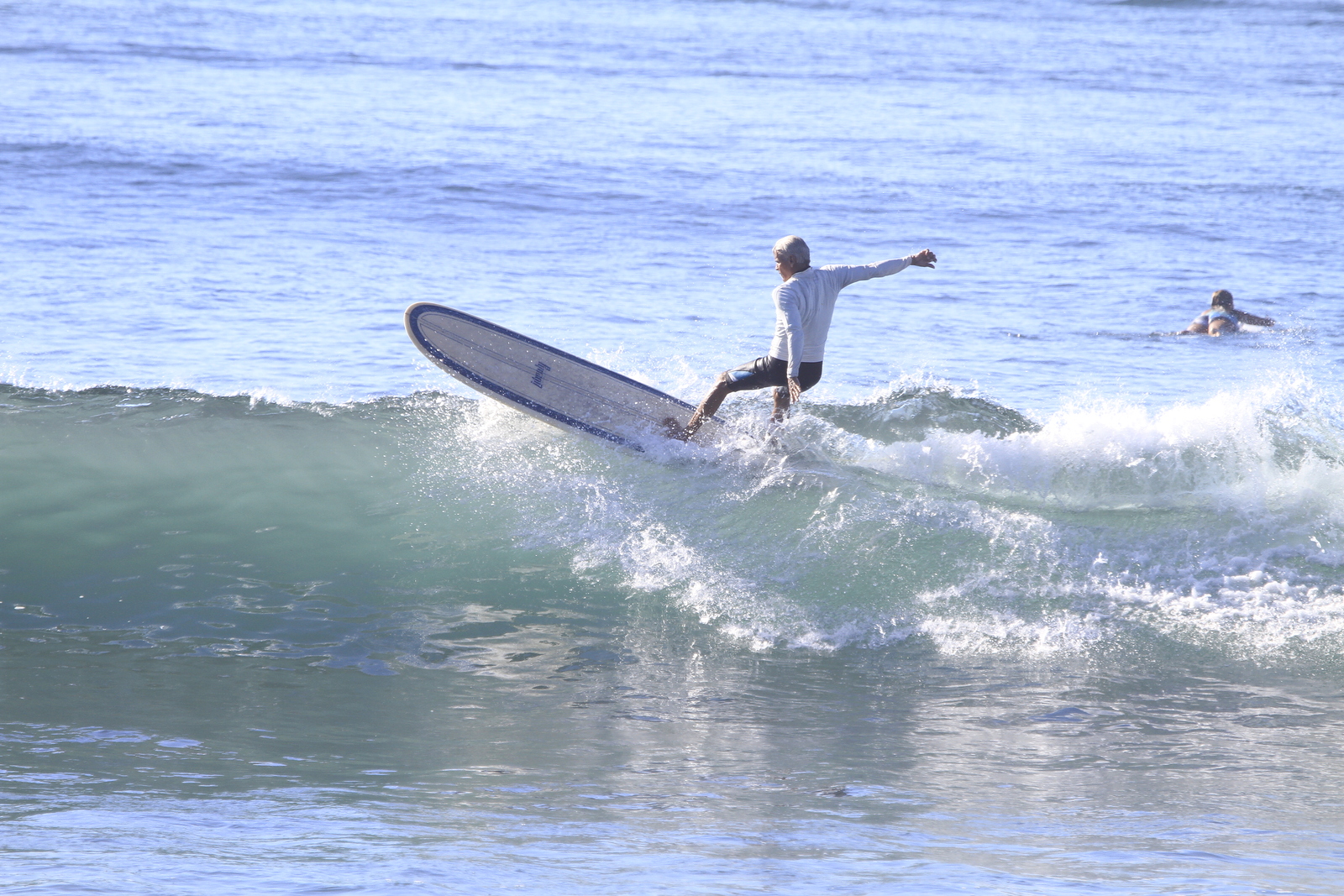 Jugando Adentro....., El Zunzal