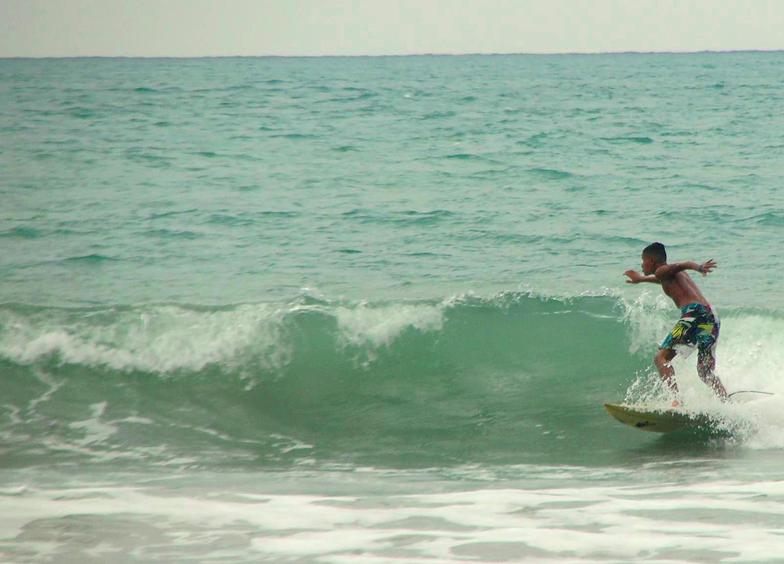 Punta Ballena surf break