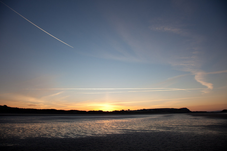 Sunrise at Plage L'Aber, Brittany