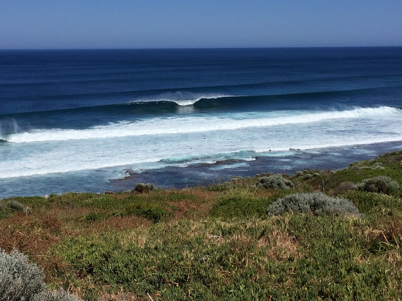 The Three Bears surf break