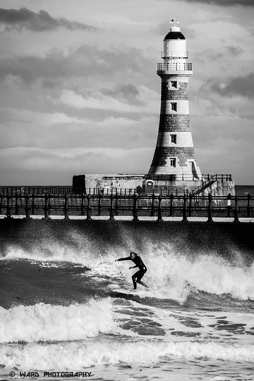Roker Beach surf break