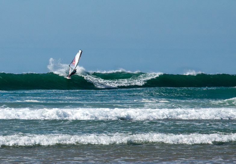 La Palue surf break