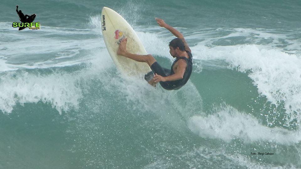 Surfer - Mauro Isola, Cupe