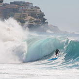 Bronte Back in Action, Bronte Beach