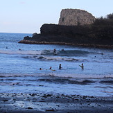 J Riding a left, Porto da Cruz