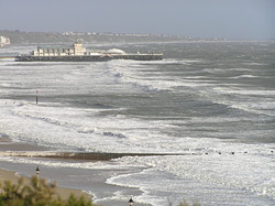 Good surfing waves?, Bournemouth Pier photo