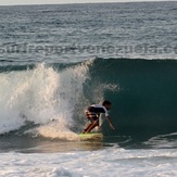 Dylan Surfer, Point Pelua