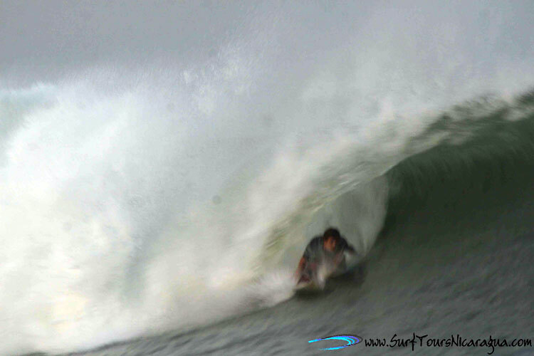 Steve O barrel master, Puerto Sandino