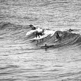 Surf's up, Tynemouth Longsands