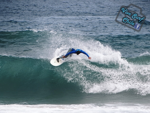 Renaca surf break