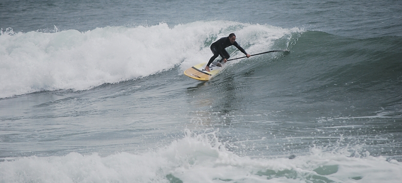 Barceloneta surf break