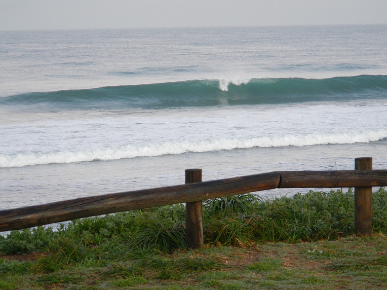 Isolators surf break