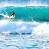 Buenas olas surfsup, Playa de Pared