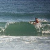 MARE ABAJO LOS POCITOS SURFER: GABRIEL PADRON