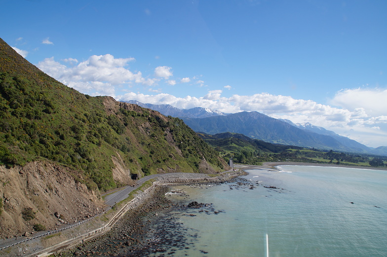 Kahutara surf break