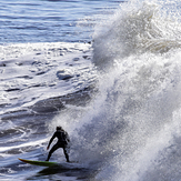 Middle Peak, Steamer Lane-The Slot