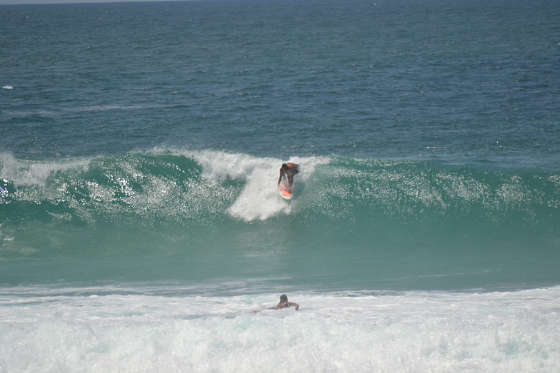 Itaúna surf break