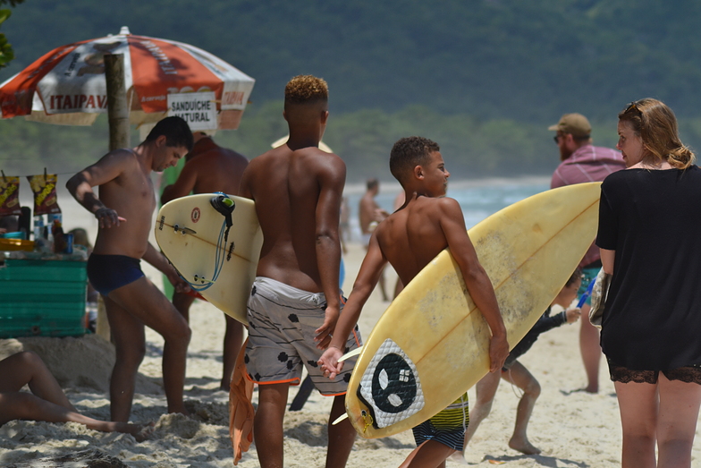 Lopes Mendes Locals, Lopes Mendes (Ilha Grande)