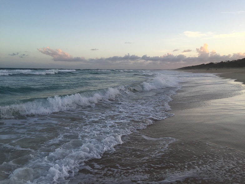 Towards Yaroomba, Yaroomba Beach