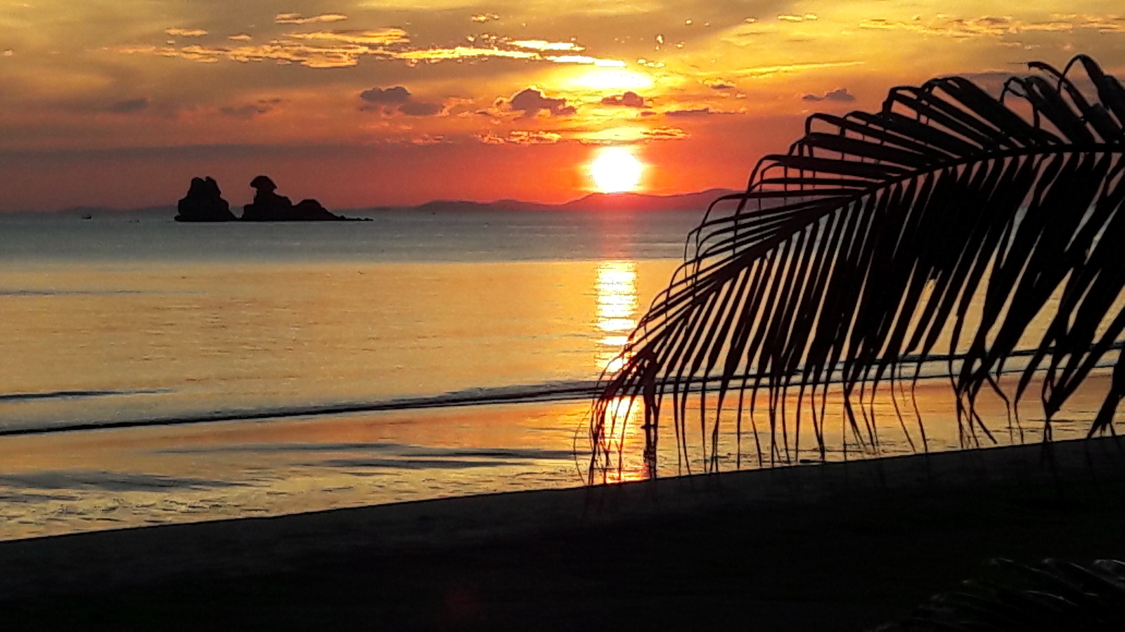 Ao Kai beach, Aho Kahi Harbor Entrance