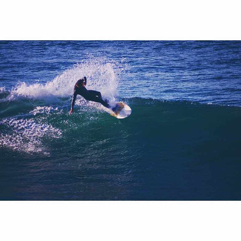 Cannery (Stacks) surf break