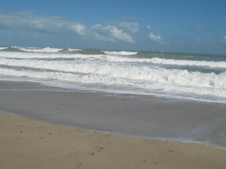 Unusually High Surf 11-13-10, Jensen Beach