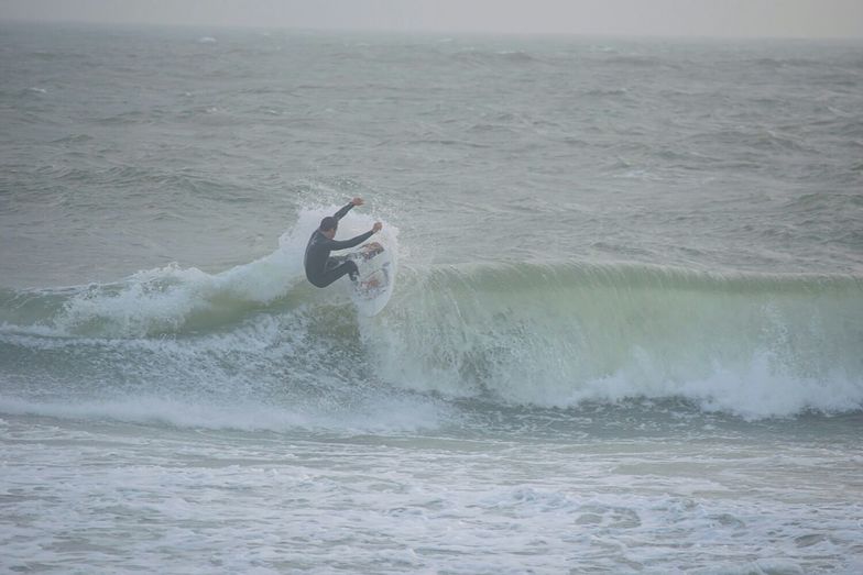 Winter swells, Sunset Beach