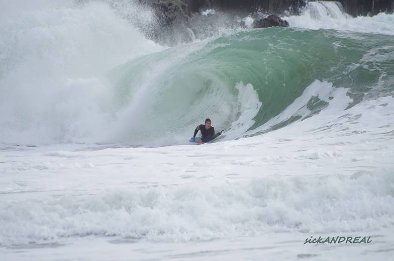 Playa de Melide surf break