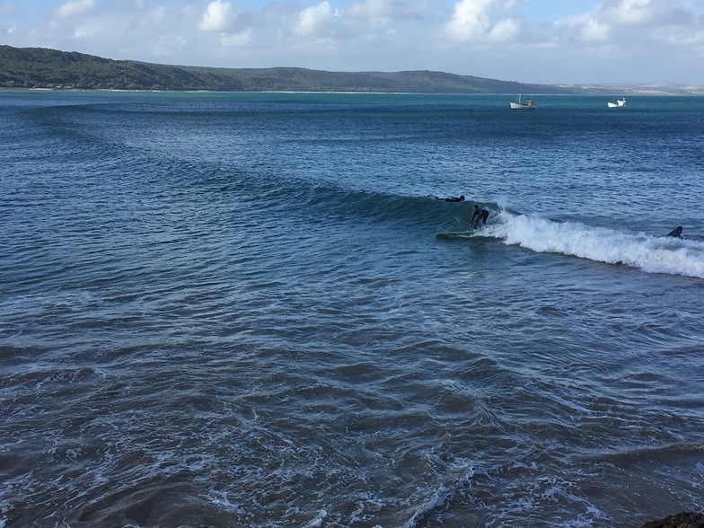 4 metre swell arrived at Walkerville South wrapping.