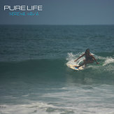 Serena Nava surfing, Playa Grande