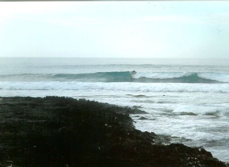 A surf to meself at nerads left point mona lisa, Mona Liza Point