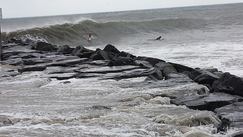 The Cove Cape May surf break