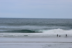 Pumping Allan Cove - S Swell, SW wind, Otago Peninsula - Allans Beach photo